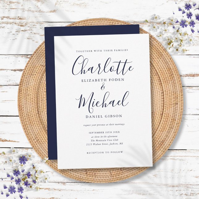 Invitación Elegante Boda de Letra de Firma Azul Marino (Elegant Navy Blue Signature Script Wedding Invitation)