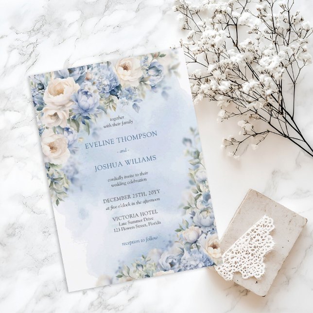 Invitación Elegante boda de oro de rosas azules y blancas euc (Watercolor light blue and white roses greenery wedding digital invitation)