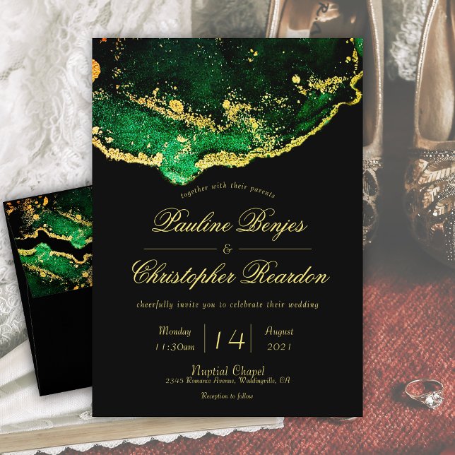 Invitación Elegante Boda de oro negro verde de tono jewel (Elegant Jewel-Tone Green Black Gold Wedding Invitation)