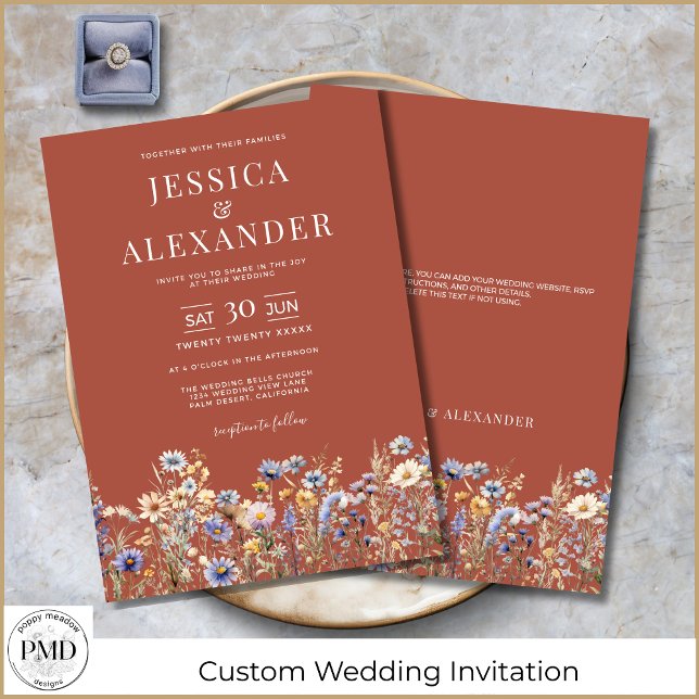 Invitación Elegante Boda de Terracota Watercolor Flores Silve (Elegant Terracotta Wildflowers Wedding Invitation with Dusty Blue Flowers, Details on Back.)