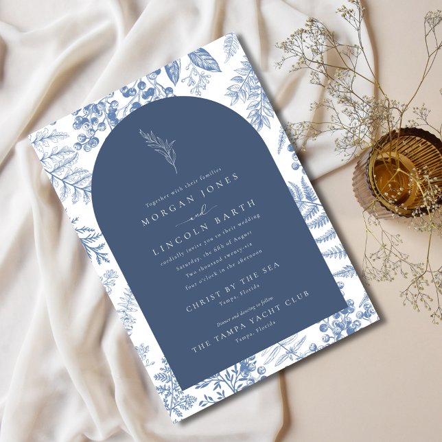 Invitación Elegante Boda floral azul francés en flor (Elegant Bloom French Blue Floral Wedding Invitation)