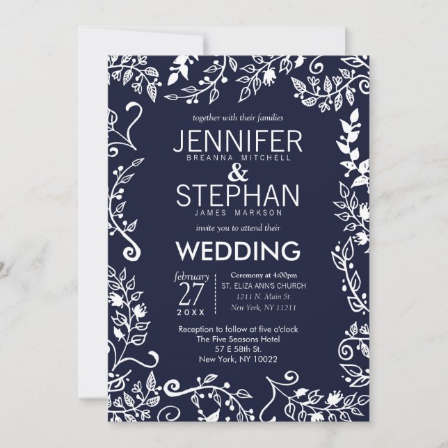 Invitación Elegante boda floral azul y blanca de la marina (Anverso)