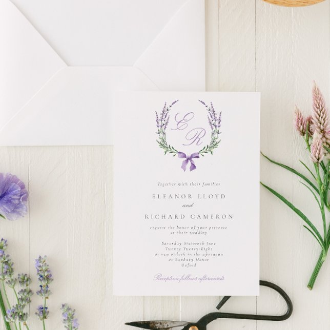 Invitación Elegante Boda Monograma de Lavanda Wreath & Bow (Subido por el creador)