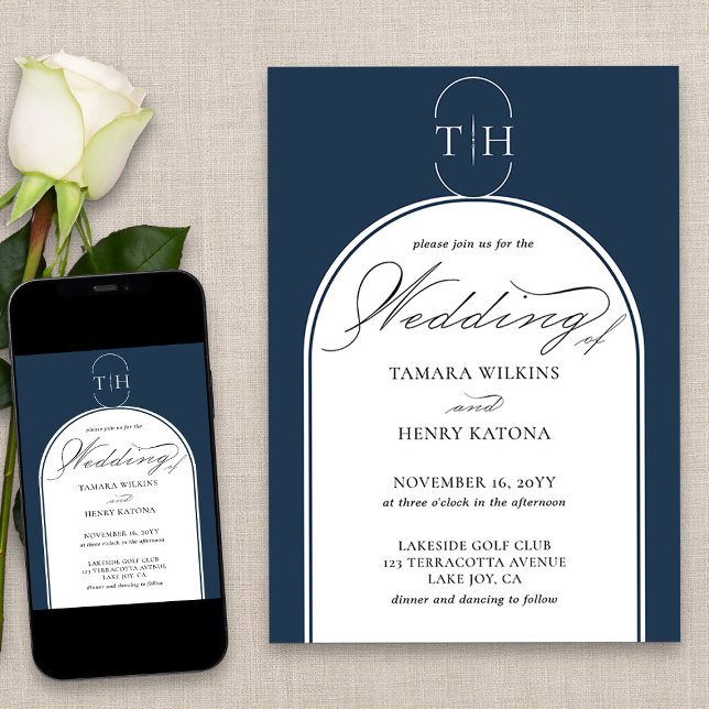 Invitación Elegante Boda Monogramado Azul de la Marina de cal (Elegant monogrammed navy blue wedding invitation from my Wedding Colors collection)