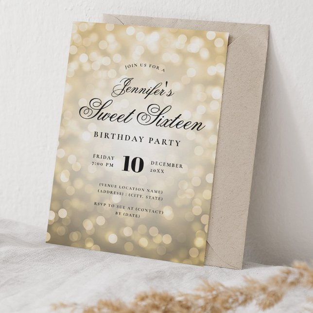 Invitación Elegante Bokeh Ilustra Guión Formal Dulce 16 Oro (Elegant Bokeh Lights Formal Script Sweet 16 Gold Invitation)