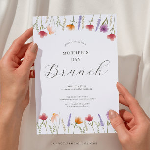 Invitación Elegante Brunch floral de Día de la Madre