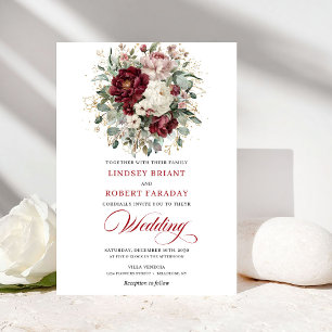 Invitación Elegante Burgundy Blanco Floral Verdor Boda Dorada