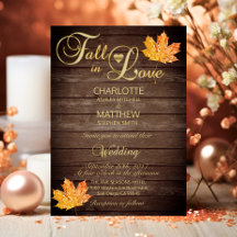 Elegante caída en amor Boda de madera rústica