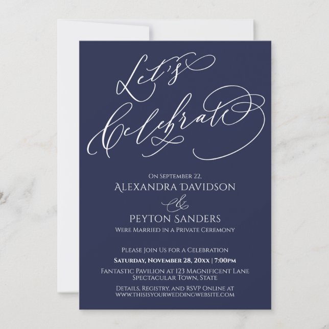 Invitación Elegante caligrafía celebremos el azul marino (Anverso)