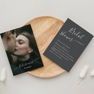 Invitación Elegante caligrafía de guión ducha de novia gris o