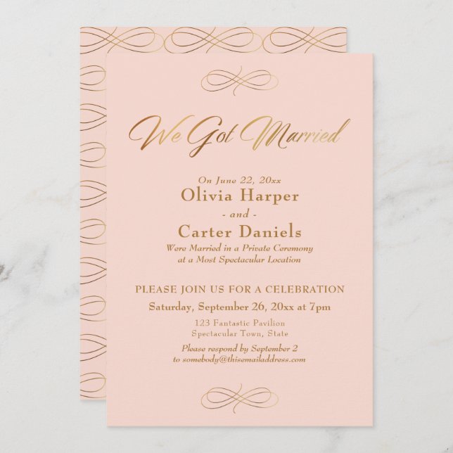 Invitación Elegante Caligrafía Dorada Nos Casamos Rosa Rosado (Anverso / Reverso)
