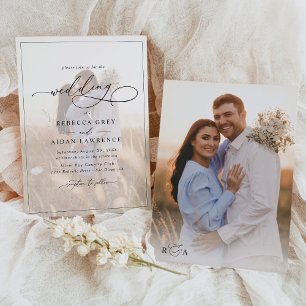 Invitación Elegante caligrafía Script Monograma Boda de fotog