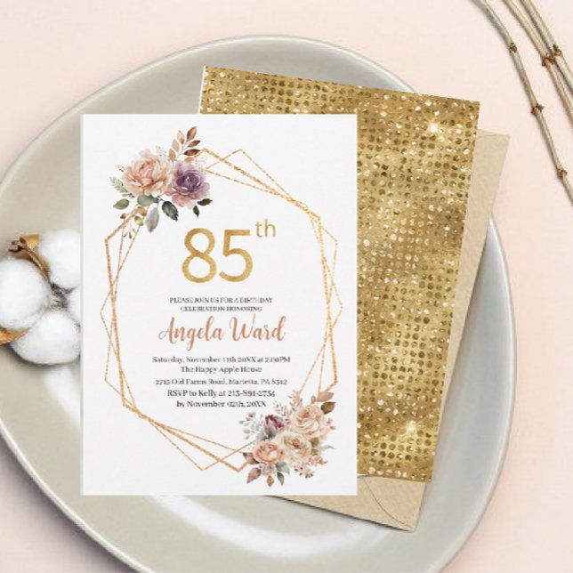 Invitación Elegante celebración de cumpleaños purpurina de fl (Subido por el creador)