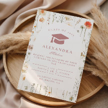 Elegante Celebración de Graduación con Flores Silv