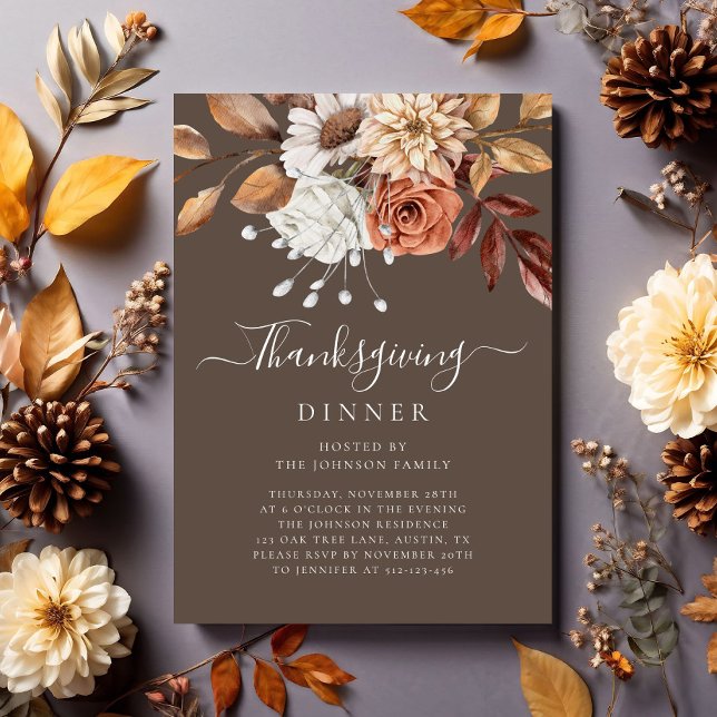 Invitación Elegante cena de Acción de Gracias floral de otoño (Elegant Fall Floral Thanksgiving Dinner Invitation)