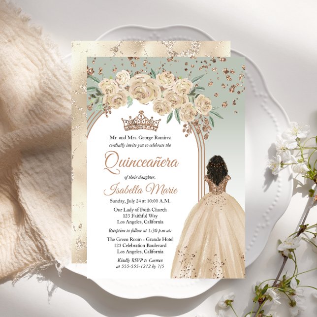 Invitación Elegante champagne | Sage Floral Quinceañera Fiest (Elegant Champagne Color and Sage Green with Faux Rose Gold Glitter Brunette Quinceañera Invitation)