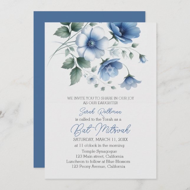 Invitación Elegante Chica Floral Azul Bat Mitzvah (Anverso / Reverso)