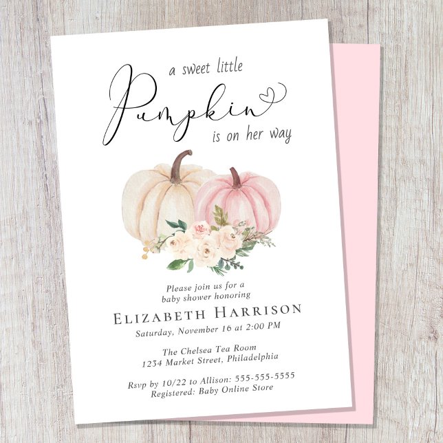 Invitación Elegante Chica floral de calabaza Baby Shower (Celebrate the upcoming arrival of your sweet little autumn baby with a pumpkin-themed baby shower)