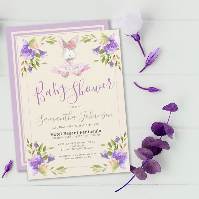 Invitación Elegante Chica morado floral y conejito Baby Showe (ELEGANT LAVENDER PURPLE FLORAL & BUNNY GIRL BABY SHOWER INVITATION)