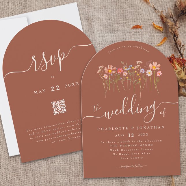 Invitación Elegante Código QR de Boda Bohemio de Flor Silvest (Elegant boho fall Wildflower floral terracotta rust qr code Wedding arch invitation Whimsical script)