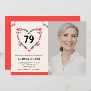 Invitación Elegante Corazón Rojo Floral por su 79 cumpleaños