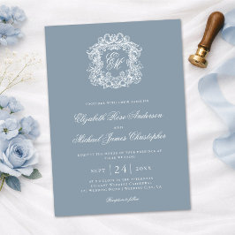 Invitación Elegante Cresta de Boda en Azul Polvoriento con Mo