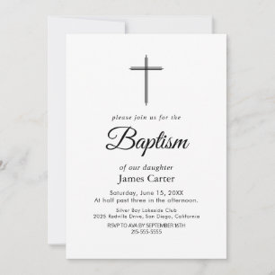 Invitación Elegante Cruz de Bautizo con Caligrafía Negra en C