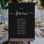 Invitación Elegante Cuadro De Asientos En Blanco Y Negro<br><div class="desc">Estas elegantes tarjetas gráficas de doble cara con números de mesas en blanco y negro son perfectas para todas las celebraciones. Diseñado por Thisisnotme©</div>