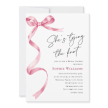 Elegante ducha de novia con mano rosada Rubor