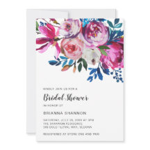 Elegante ducha de novia moderna con flores rosadas