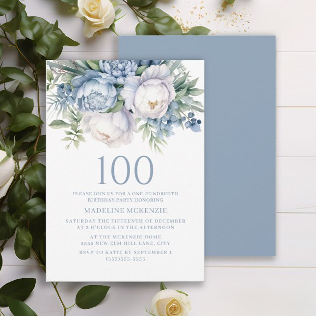 Invitación Elegante Dusty Blue Floral 100 cumpleaños (Elegant dusty blue and white watercolor floral 100th birthday party invitation. Printed or digital.)