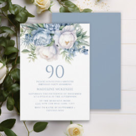 Invitación Elegante Dusty Blue Floral Blanca 90 cumpleaños