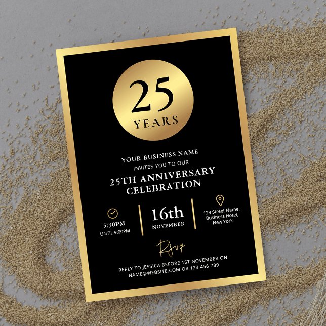 Invitación Elegante evento de aniversario de negocios en negr (Elegant black and gold Business Birthday Invitation with fully editable text, perfect for your party)