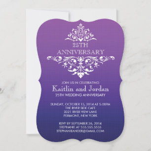 Invitación Elegante Fiesta de Aniversario con Florituras Púrp