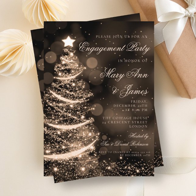 Invitación Elegante fiesta de compromiso de Navidades negros  (Elegant Black & Gold Christmas Engagement Party Invitation)