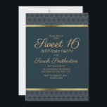 Invitación Elegante fiesta de cumpleaños 16 Blue Gold Sweet<br><div class="desc">Personalizada y elegante invitación a la fiesta de 16 años de color azul marino y oro Sweet para chicas adolescentes. La redacción de esta tarjeta es personalizable y puede cambiarse para trabajar con muchos temas fiestas diferentes. Contáctenos para obtener ayuda sobre la personalización.</div>