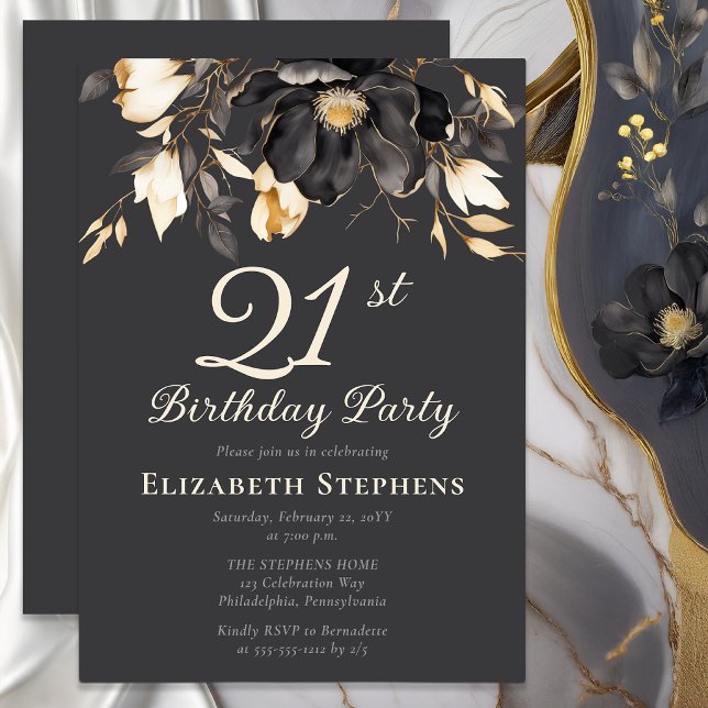 Invitación Elegante Fiesta de Cumpleaños 21 con Flor de Magno (Elegant magnolia 21st birthday invitation with soft buttercream typography on charcoal background)