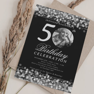 Invitación Elegante fiesta de cumpleaños 50 con luces platead