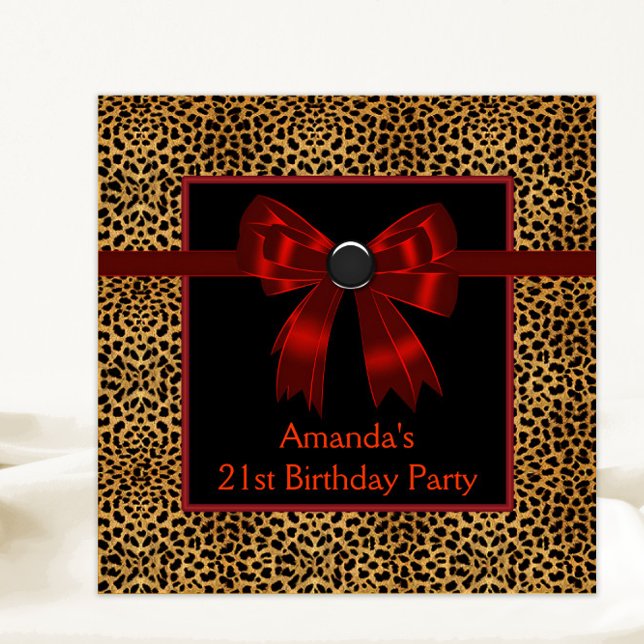 Invitación Elegante fiesta de cumpleaños del leopardo rojo (Any number or event elegant red bow leopard invitation. Simply add your text to the front and back.)