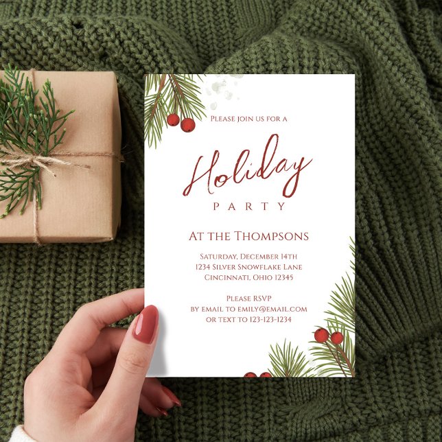 Invitación Elegante fiesta de feriado Red Holly Berries (Holiday party red and green pine branch invitations. )