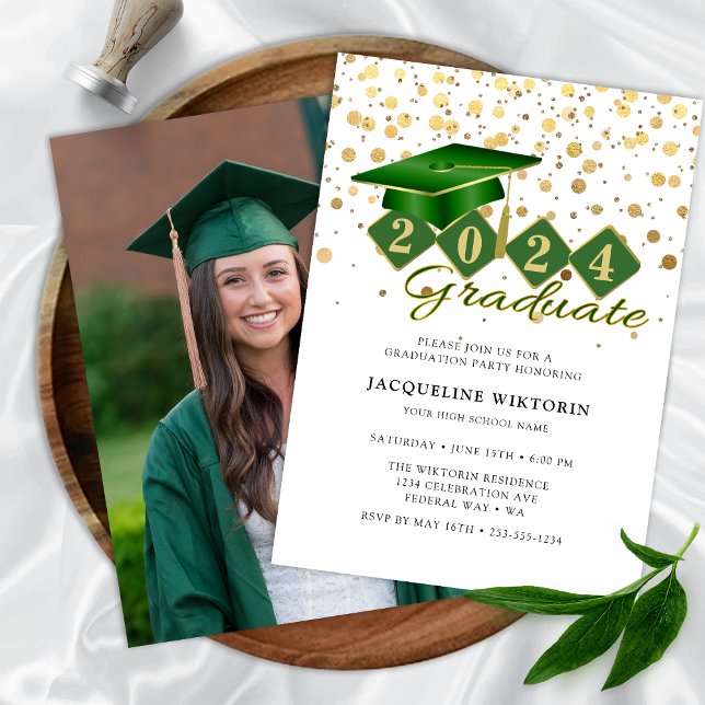 Invitación Elegante Fiesta de fotografía de graduación de Oro (Classic Green Gold Graduation Photo Party Invitation)