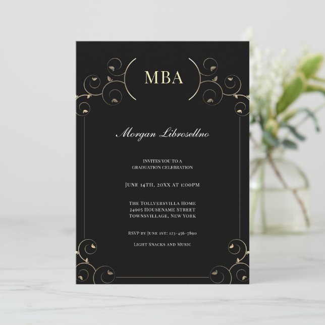 Invitación Elegante fiesta de graduación MBA de oro negro (Anverso de pie)