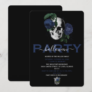 Invitación Elegante fiesta de Halloween con cráneo floral azu