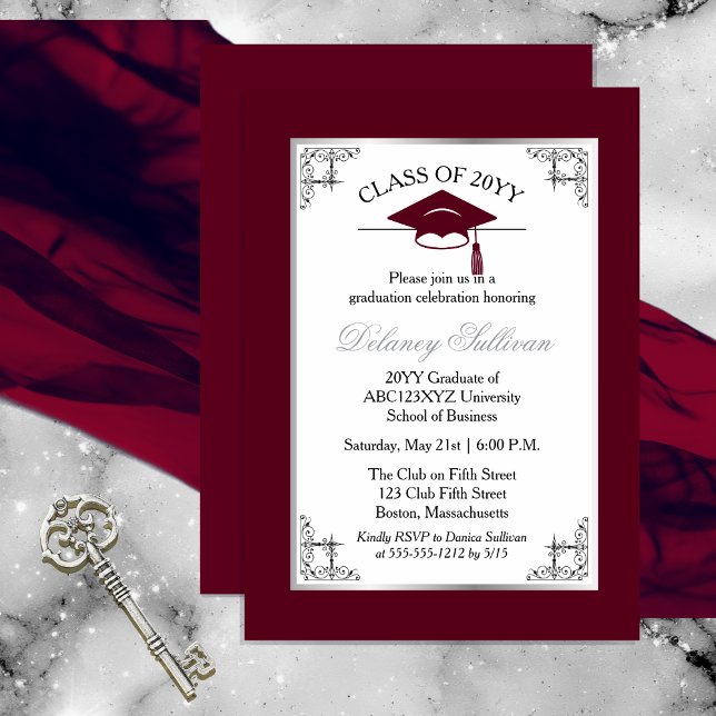 Invitación Elegante Fiesta formal de graduación de la Univers (Elegant Formal Silver Tone and Burgundy College | University Graduation Party Invitation )