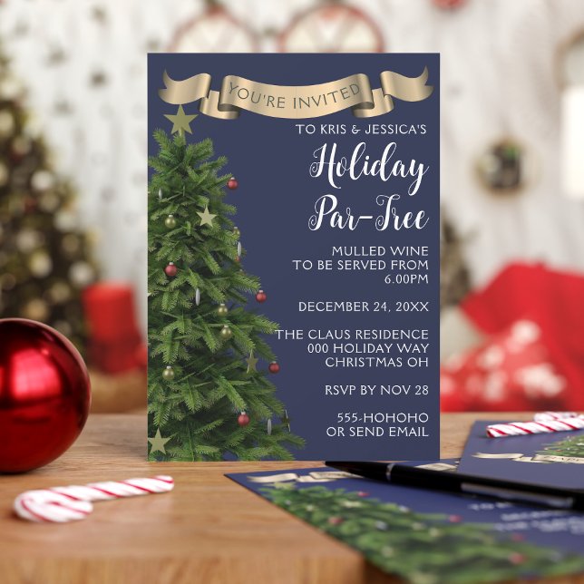 Invitación Elegante fiesta navideña azul de la marina (Add your holiday party details to this festive Christmas tree invitation and par-tree!)
