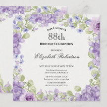 Invitación elegante floral púrpura para cumpleaños