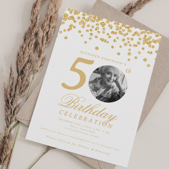 Invitación Elegante foto 50 cumpleaños Confetti de oro (Elegant Photo 50th Birthday Gold Confetti Invitation)
