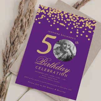 Invitación Elegante foto 50 cumpleaños Confetti dorado púrpur