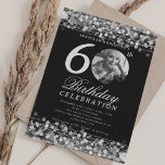 Invitación Elegante foto 60.ª fiesta de cumpleaños Luces plat<br><div class="desc">Un elegante diseño de la fiesta de cumpleaños número 60 con foto personalizada,  tipografía moderna y fondo de luces de cuerda.</div>