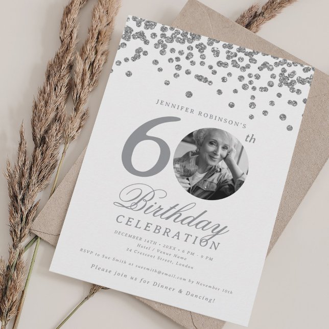 Invitación Elegante foto 60 cumpleaños Silver Confetti (Subido por el creador)